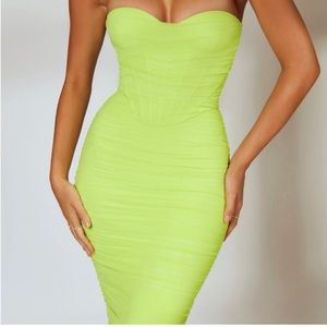 Lemon strapless dress